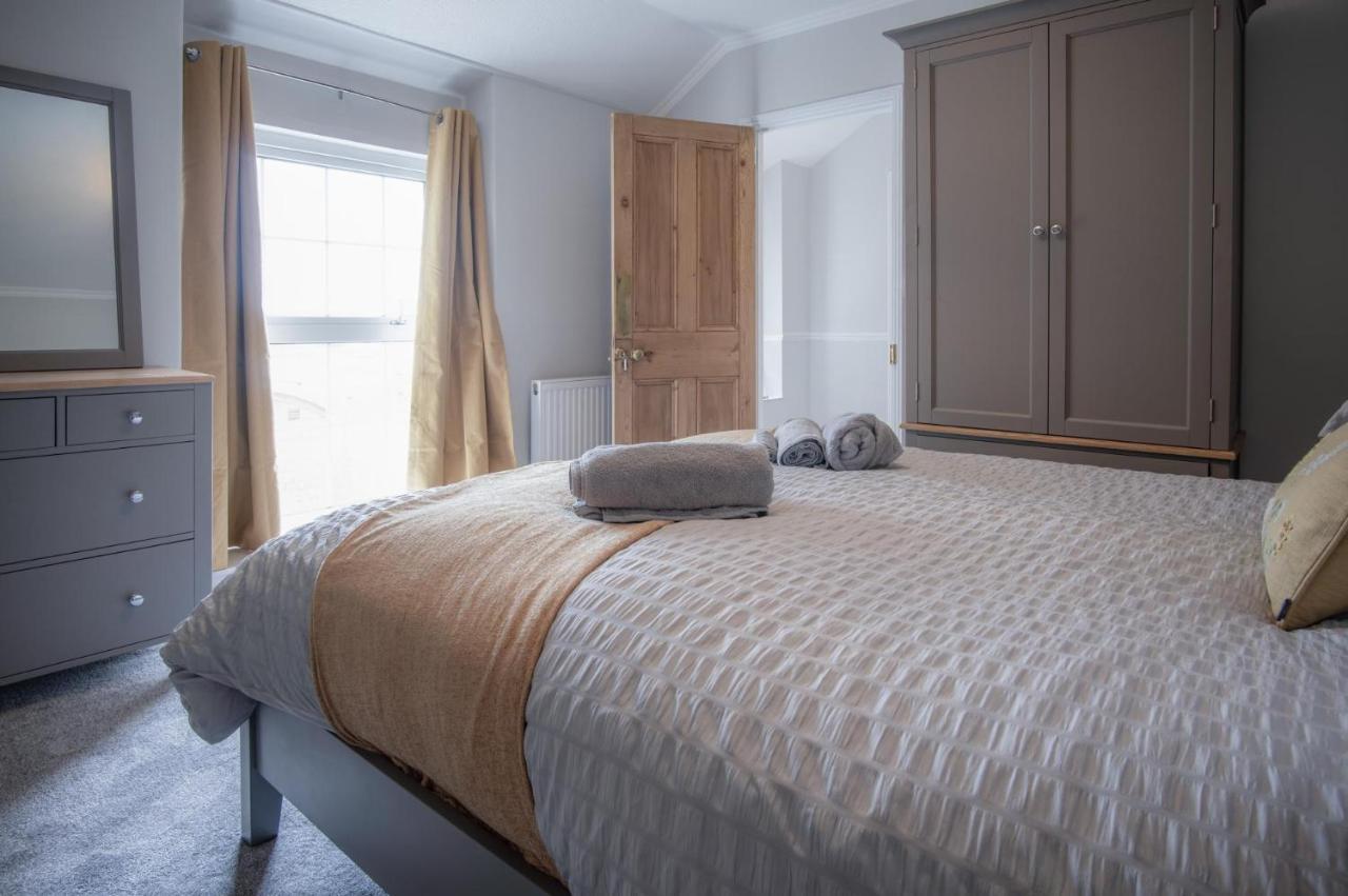 Pendeilo Villa - 5 Bedroom Holiday Home - Amroth Εξωτερικό φωτογραφία